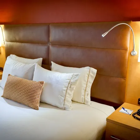Holiday Inn Express & Suites FREMONT - MILPITAS CENTRAL by IHG