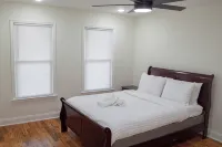 Charming Getaway in the Heart of RVA-No Cleaning Fee - Parvekkeita