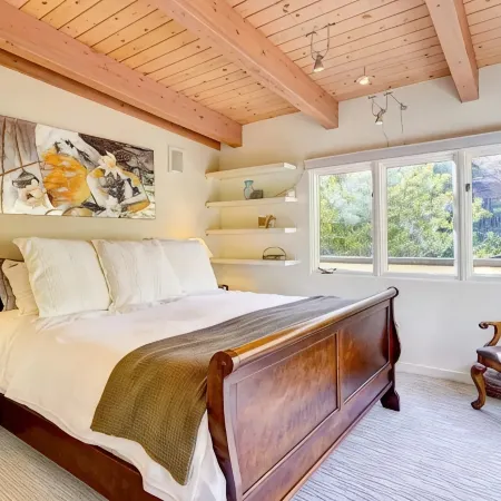 Elegant Bay Area Escape Oakland Hills Views, Chef's Kitchen, Claremont Hotel