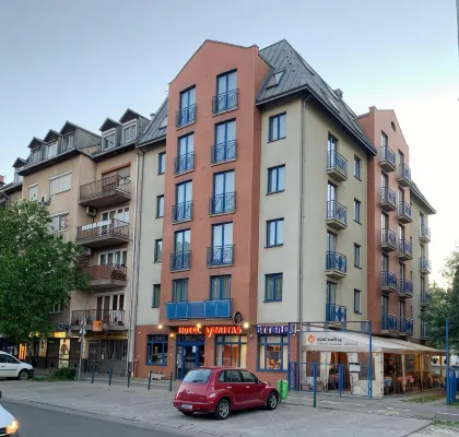 Hotel Veritas