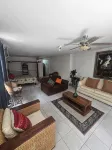 Fast Wifi•Private Apto•Street Entry•Garden•CableTV