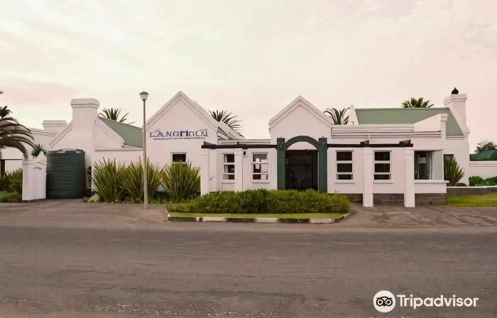 Langholm Hotel