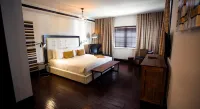 Hotel Croydon Miami Beach