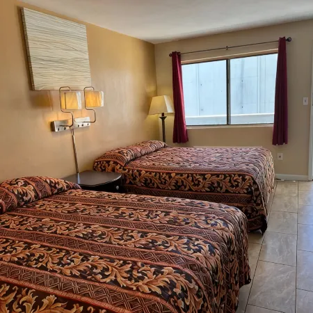 Sea Palace Motel