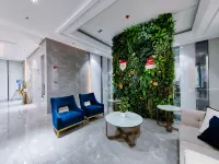 Citispace 1BR Suite at Sunshine100 Near BGC #SS01