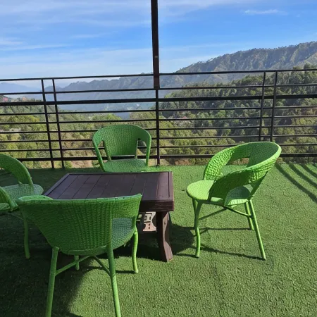 Dharvi Kasauli Heavens