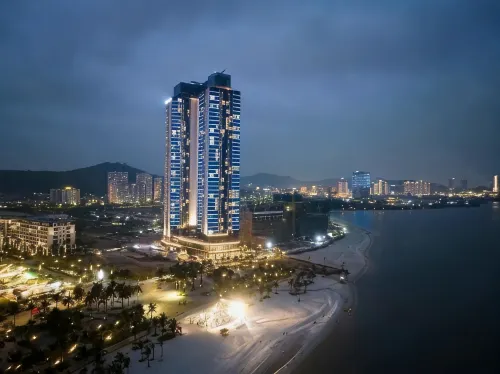 À La Carte Ha Long Bay Hotel - 2-Star