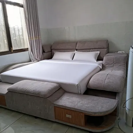 Nanhu Apartment (Mengzi Nanhu Park Lianda Road)