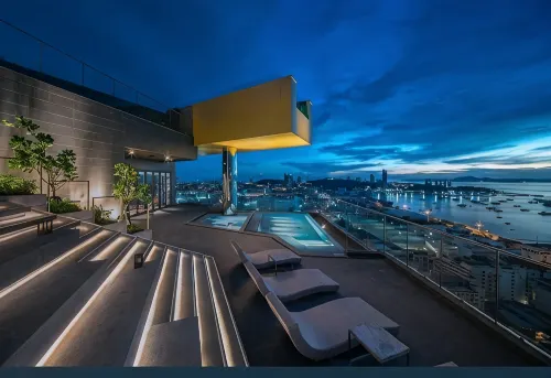 The Edge Central Pattaya – Near Beach, Central & Walking Street by Smile - Condos