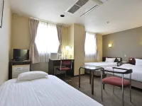 Wakayama Daini Fuji Hotel Hotels near Yosuien