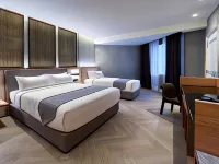 هوتل رويال سيجنيتشر Hotels near بوكيت بينتانج