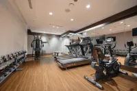 The Suites Hotel Jeju - Gym
