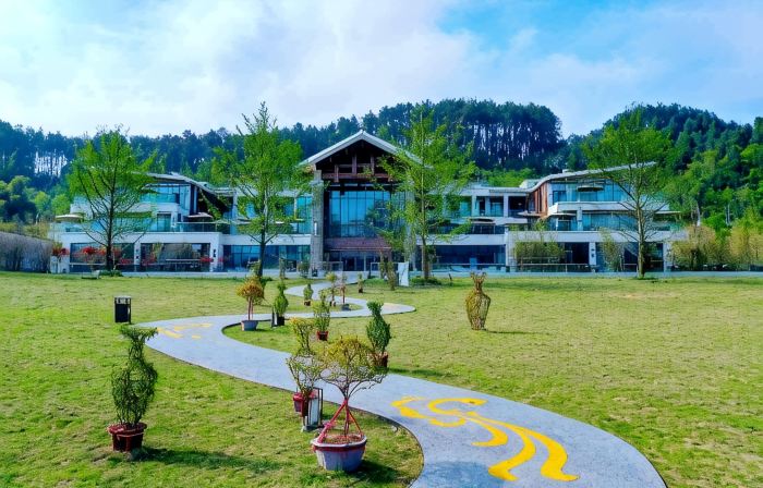 Youfeng Laiyi Hotel