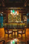 Burasari Phuket Resort - bars