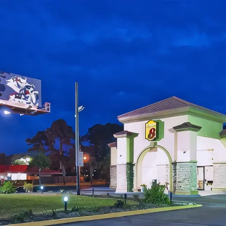 Super 8 by Wyndham Ormond Beach