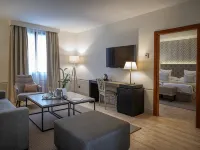 Hospes Palacio de Arenales & Spa Hotels in Cáceres
