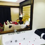 EASTYARD Dammam - Hot Tub