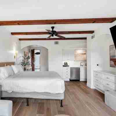 Luxury Villa #6550 on the grounds of Omni La Costa Resort & Spa-Newly Renovated! Rooms