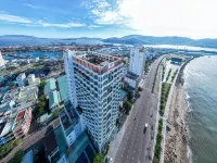 Huong Viet Hotel Quy Nhon - Beachfront