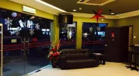 Admiral Hotel