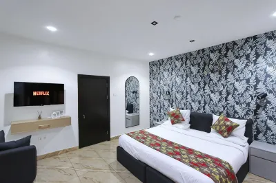 VENUS HOTEL Hotels in 