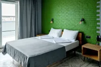 Pesok I More Hotel - 2-Star