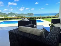 Amazing Hilltop Beach House - Ocean & Mountain Views! - 別墅