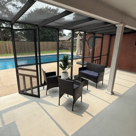 PRIVATE POOL PARADISE located in peaceful & quiet neighborhood in Prattville AL