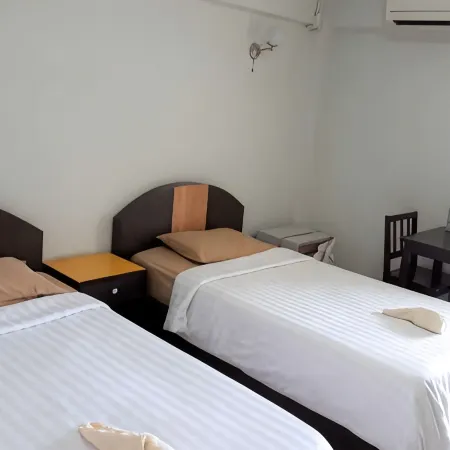 Charoen Apartment Hotel Trang