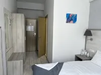 Fili House Hotel โรงแรมใกล้สถานีฟีลิ