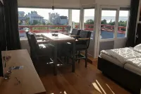 Little Skysuite W 94