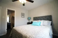 Awesome Location 2 Bedroom 2.5 Bath / Dog Friendly - 511B
