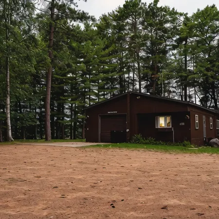 Pet Friendly, Lake Fun! Dragonfly Trail Retreat