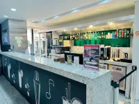 Ibis Curitiba Shopping - ที่มีบาร์