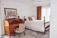 Historic Creekside Townhome in Chambersburg - 3-Star