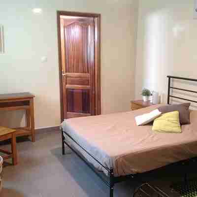 APPARTADAKAR F5 for rent Cité-Batrain - MERMOZ- OUAKAM-DAKAR Rooms