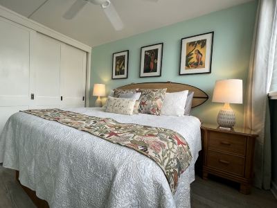 Hale Kai #116 Direct Oceanfront Condo, Just Steps to the Beach, Pool and BBQ!
