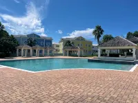 Island House Private Pool • Safe Gated Community!