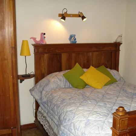 Of Character cottage Near Millau In Charming Village in Saint-Leons 米約住宿飯店