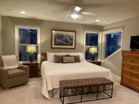 Reduced Spring Rates! on Lake Oconee with Sunset Views, 2 Masters - 4-Star
