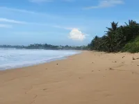 Quiet cozy 1 bedroom 1 bathroom just 2 blocks from beautiful beaches! Hotels in Arecibo