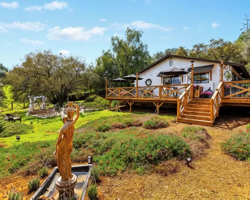 Montecito Cottage - Tuscan Farmhouse, Pool, Views Hotéis em Alpine