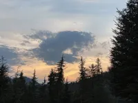 Up River Getaway. Complete 30/50 RV Site. Hike, Fish, Float, Relax! Hotels in Shoshone County
