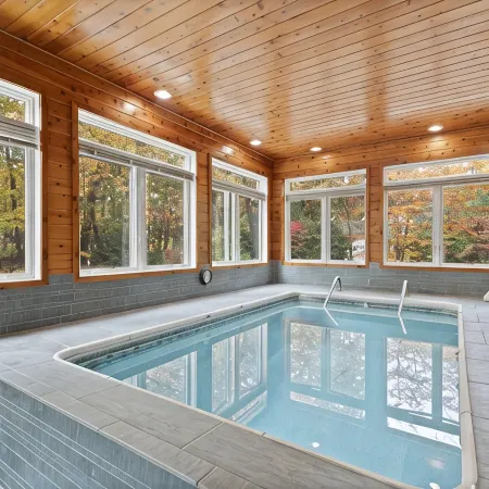 Luxurious Lake George Getaway