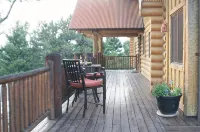 Mountainside Luxurious/Rustic Log Home~Majestic Views~Prime Location - Hytter