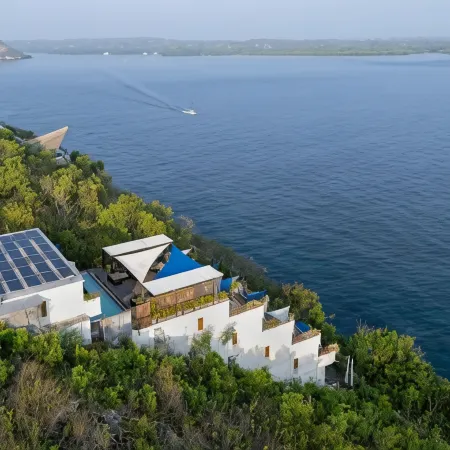Adiwana Warnakali Resort