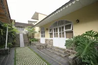 D'Oasis Mountain Resort - Villas