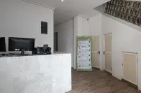 Urbanview Wisma Brawijaya Surabaya - 2 Sao