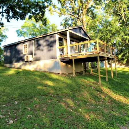 Tiny Home at Kentucky Lake's Lynnhurst Family Resort