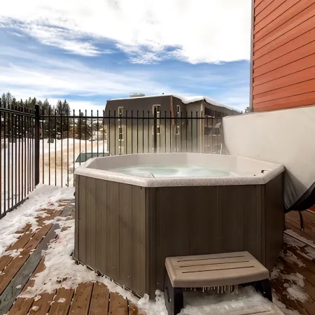 Red Sled at Hi Country Haus - 2 bed, 2 bath with a shuttle stop.